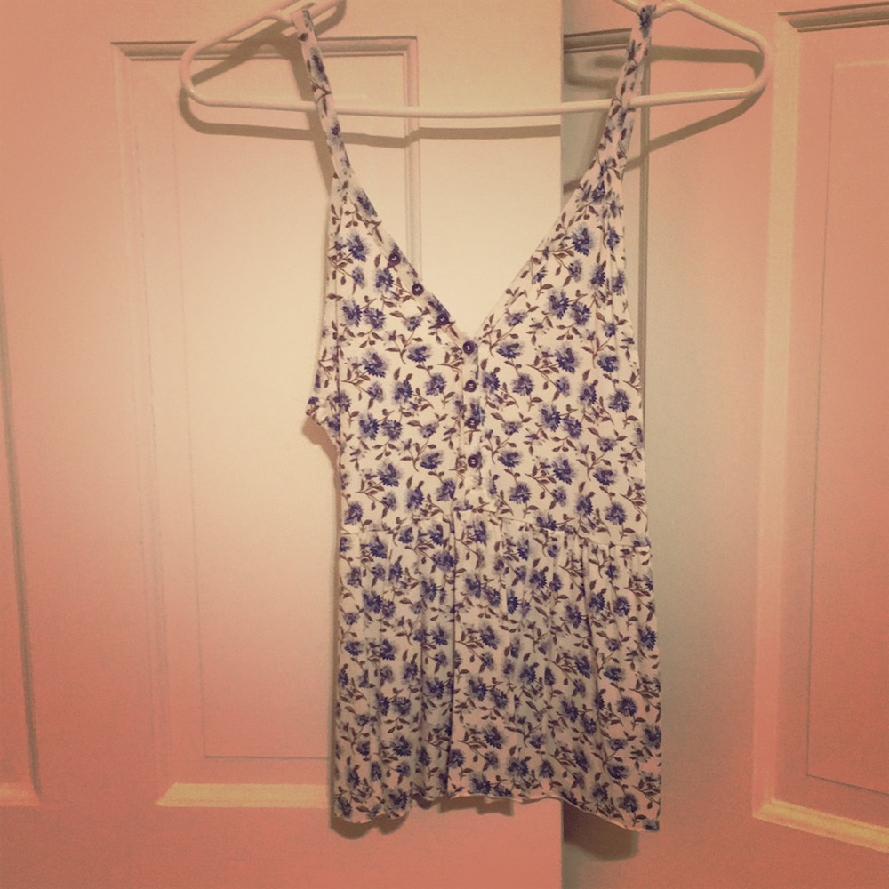 AE Tank NWOT Size Small